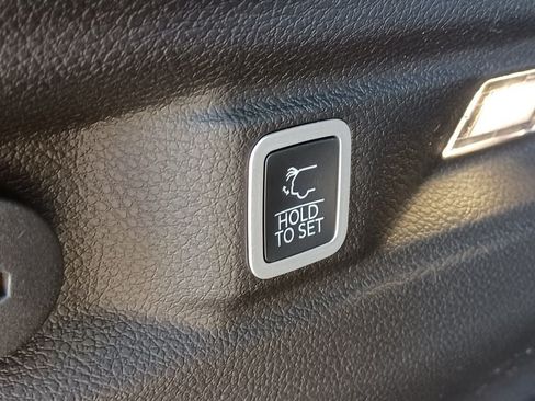 New 2026 Jeep Grand Cherokee L Limited AWD/4WD image 34