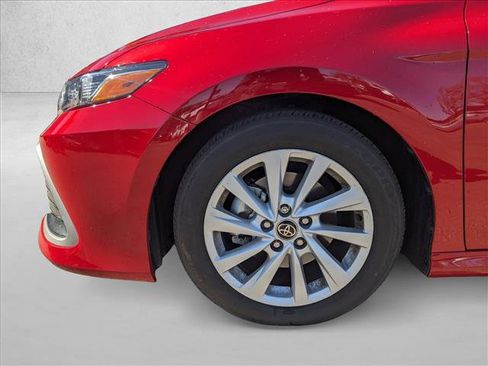 Used 2023 Toyota Camry LE w/ Convenience Package FWD image 23