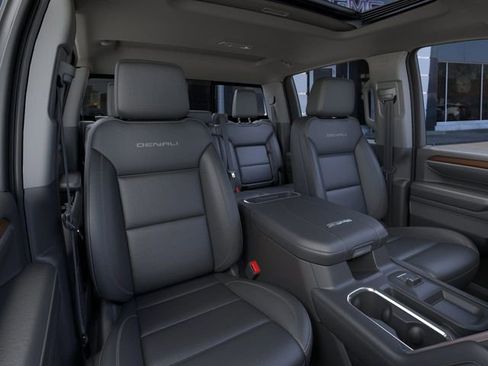 New 2025 GMC Sierra 2500 Denali w/ Denali Reserve Package image 16