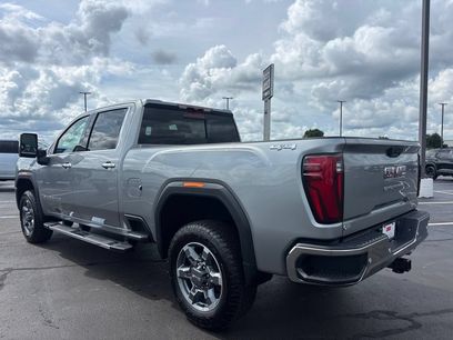 New 2026 GMC Sierra 2500 SLT w/ SLT Premium Package