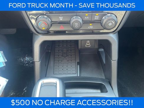 New 2025 Ford Ranger XLT w/ Chrome Accent Package image 11