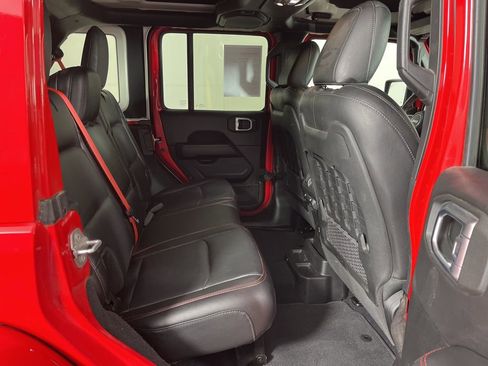 Used 2020 Jeep Wrangler Unlimited Rubicon w/ Quick Order Package 28Y Recon image 8