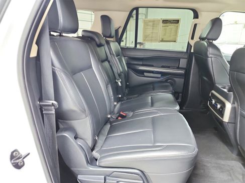 Used 2024 Ford Expedition Max XLT image 41