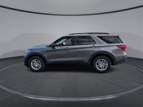 New 2026 Ford Explorer Active image 5