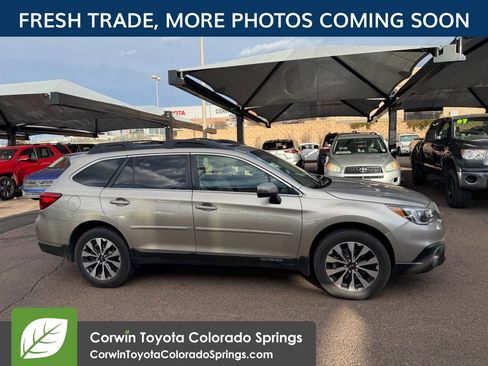 Used 2017 Subaru Outback 3.6R Limited image 3