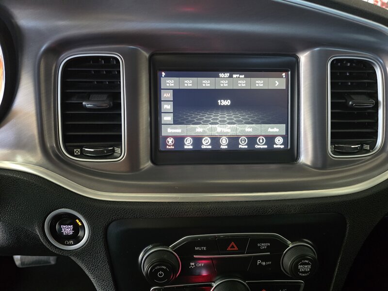 Used 2022 Dodge Charger SXT RWD image 27