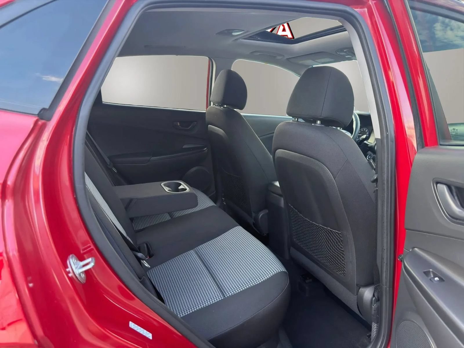 Used 2021 Hyundai Kona SEL Plus w/ Cargo Package FWD image 15