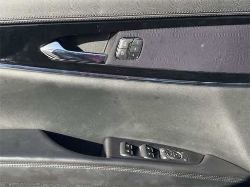 Used 2022 Lincoln Nautilus Reserve image 21