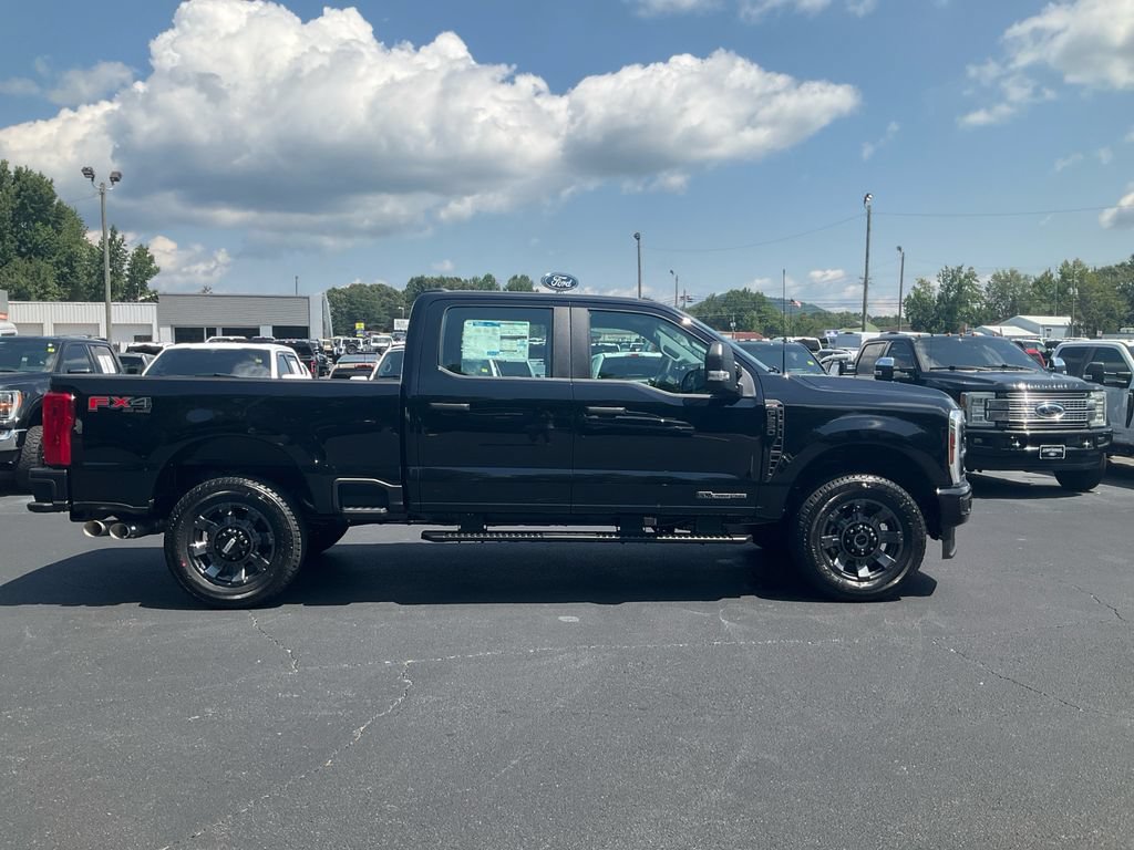 New 2026 Ford F250 XL w/ STX Appearance Package AWD/4WD image 4