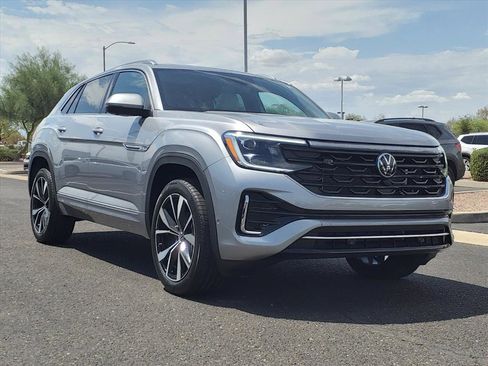 New 2026 Volkswagen Atlas Cross Sport SEL Premium R-Line image 1