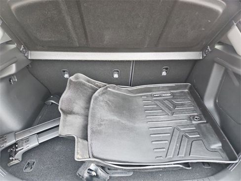 Used 2022 Hyundai Kona Limited image 25