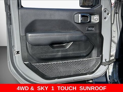 Used 2023 Jeep Wrangler Unlimited Sahara w/ Cold Weather Group image 18