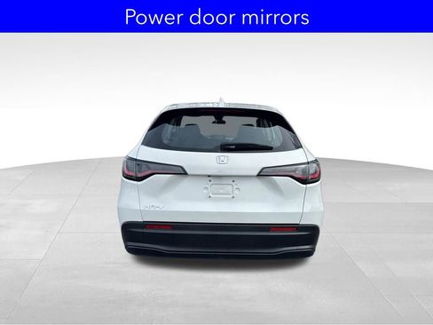 Certified 2024 Honda HR-V LX image 7