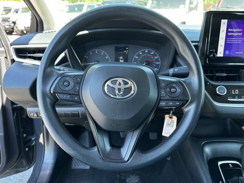 Used 2024 Toyota Corolla LE FWD image 12