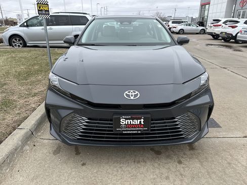 New 2026 Toyota Camry XLE image 2