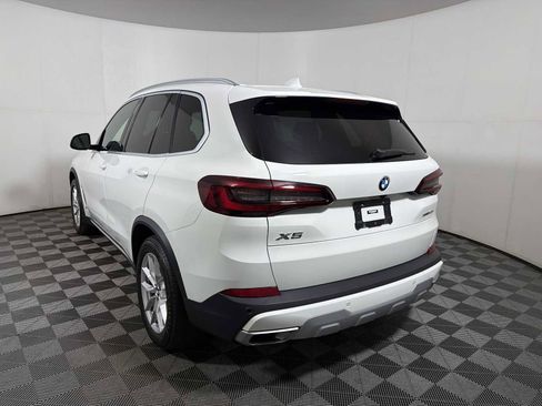 Certified 2023 BMW X5 xDrive40i w/ Premium Package AWD/4WD image 5
