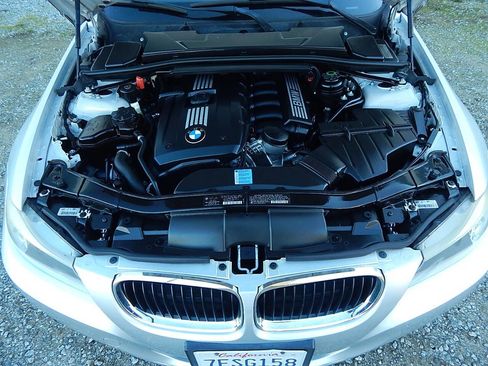 Used 2010 BMW 328i Sedan image 31