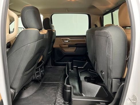 Used 2021 RAM 1500 Big Horn AWD/4WD image 44