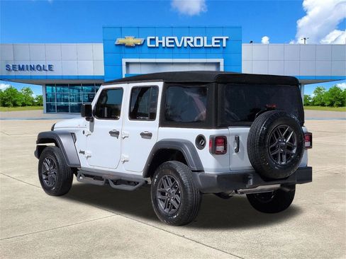 Used 2024 Jeep Wrangler Unlimited Sport image 3
