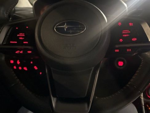 Used 2022 Subaru Crosstrek 2.5i Limited image 11