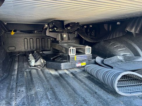 Used 2019 Ford F350 Platinum w/ Platinum Ultimate Package image 19