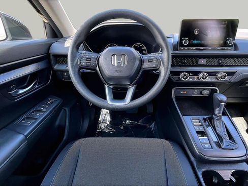 Used 2025 Honda CR-V LX image 9