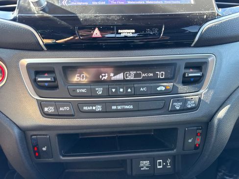 Used 2023 Honda Ridgeline RTL image 13