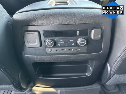 Used 2020 GMC Yukon Denali w/ Open Road Package image 19