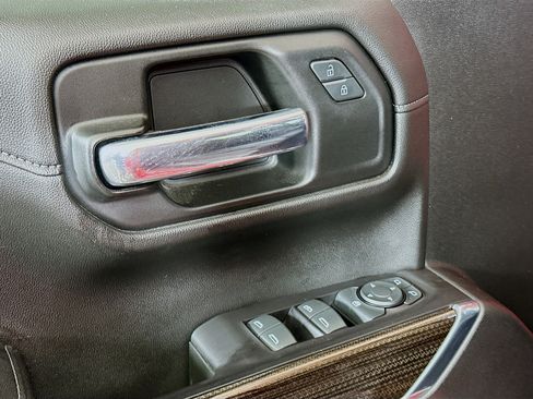 Used 2019 Chevrolet Silverado 1500 LT w/ All-Star Edition image 15