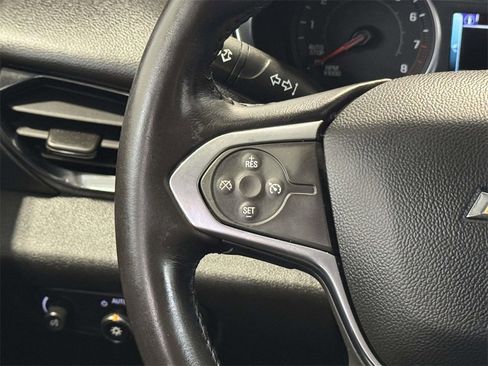 Used 2019 Chevrolet Traverse RS image 28