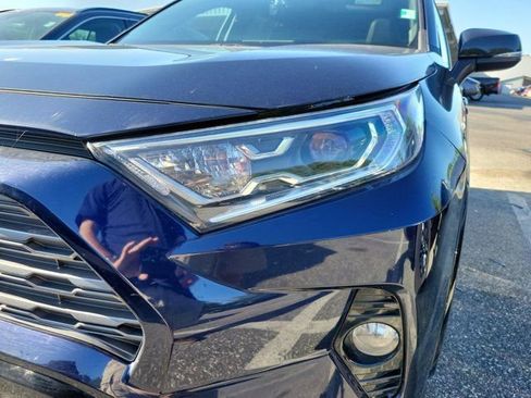 Used 2020 Toyota RAV4 XSE w/ XSE Grade Weather Package AWD/4WD image 10