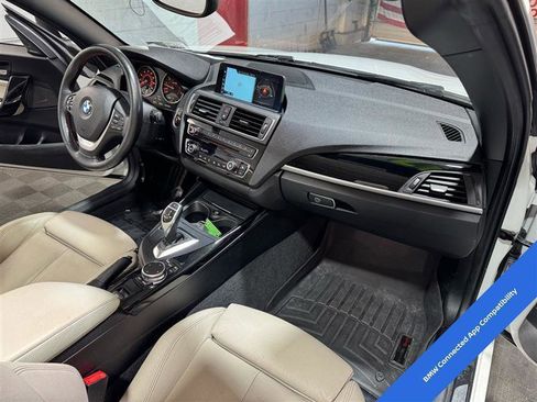 Used 2017 BMW 230i xDrive Convertible image 12