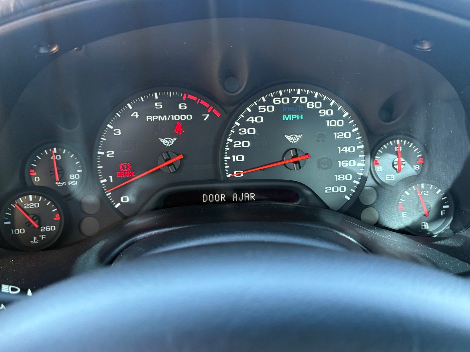 Used 2004 Chevrolet Corvette Coupe w/ Roof Package RWD image 18