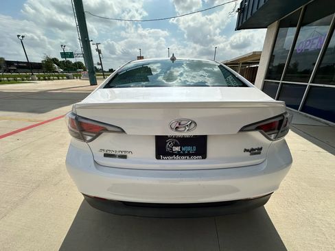 Used 2016 Hyundai Sonata Limited image 4