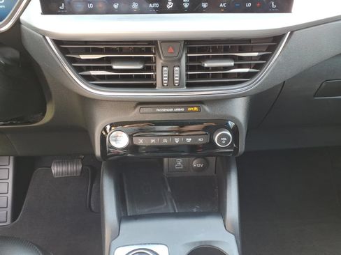 Used 2023 Ford Escape Platinum AWD/4WD image 27