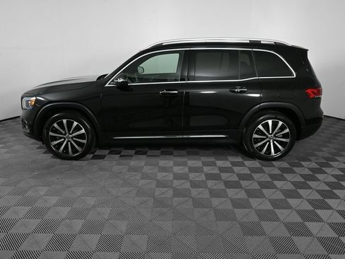 Certified 2022 Mercedes-Benz GLB 250 image 3