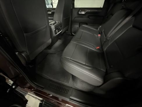 Used 2024 GMC Sierra 3500 SLT w/ SLT Premium Package AWD/4WD image 14
