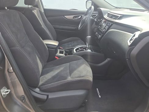Used 2015 Nissan Rogue SV AWD/4WD image 24