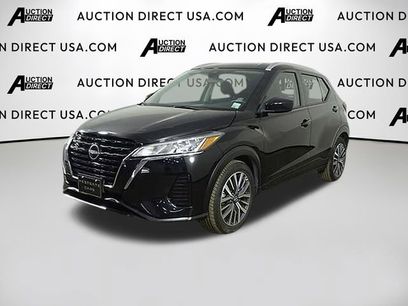 Used 2024 Nissan Kicks SV