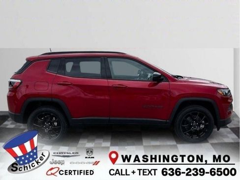 New 2025 Jeep Compass Latitude w/ Altitude Special Edition image 1