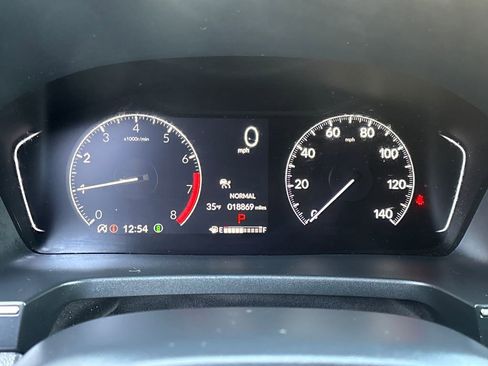 Used 2023 Honda Pilot Touring image 15