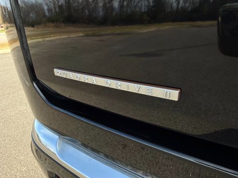 Used 2022 Jeep Grand Wagoneer Series III w/ Rear Seat Video Group 1 image 57