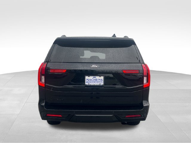 Used 2025 Ford Expedition Platinum w/ Stealth Appearance Package AWD/4WD image 5