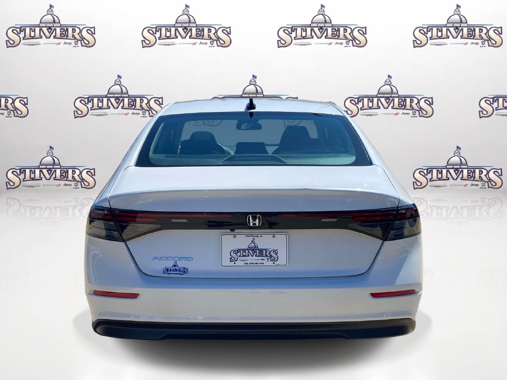 Used 2025 Honda Accord SE image 7