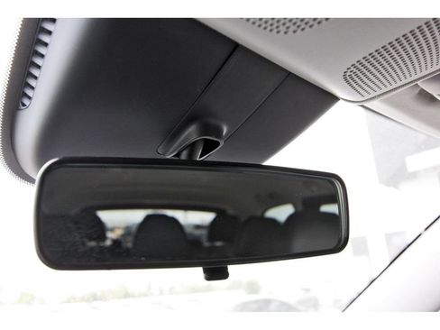 Used 2023 Mercedes-Benz Metris Passenger image 26