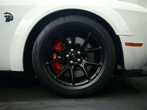 Used 2021 Dodge Challenger SRT Hellcat Redeye image 17