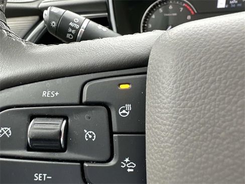 Used 2021 Cadillac XT6 Premium Luxury image 47