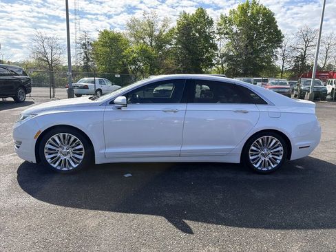 Used 2015 Lincoln MKZ AWD w/ Equipment Group 102A Reserve image 2