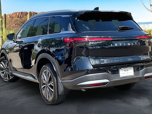 Used 2026 INFINITI QX60 Luxe w/ Family Package FWD image 13