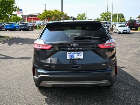Certified 2024 Ford Edge SEL w/ Convenience Package AWD/4WD image 6